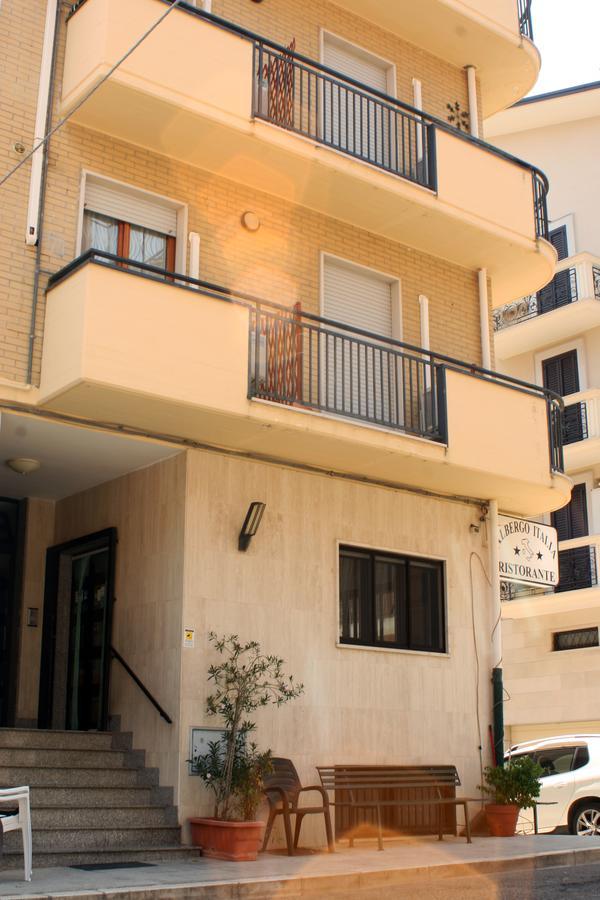 Albergo Italia Lavello Exterior photo